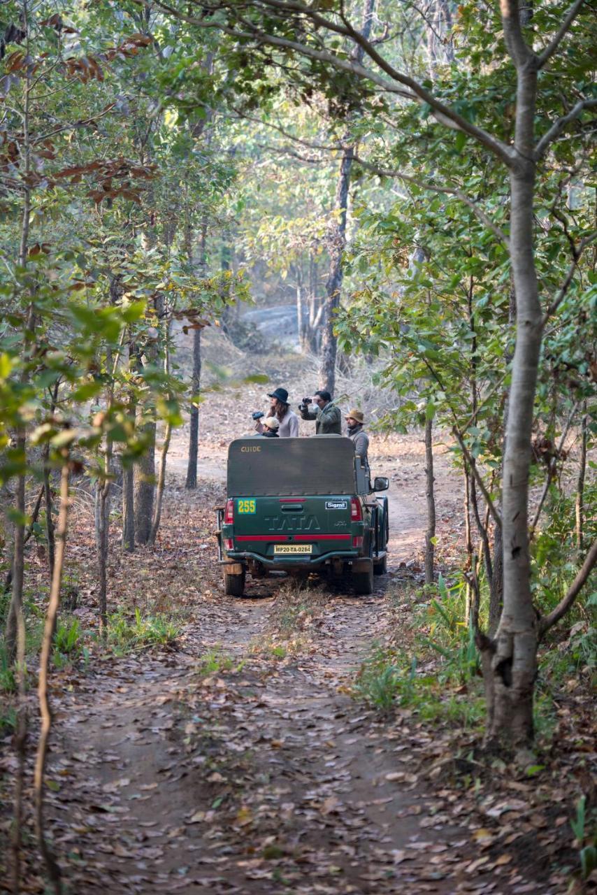Baghvan Pench National Park - A Taj Safari Lodge Behrai Exteriör bild